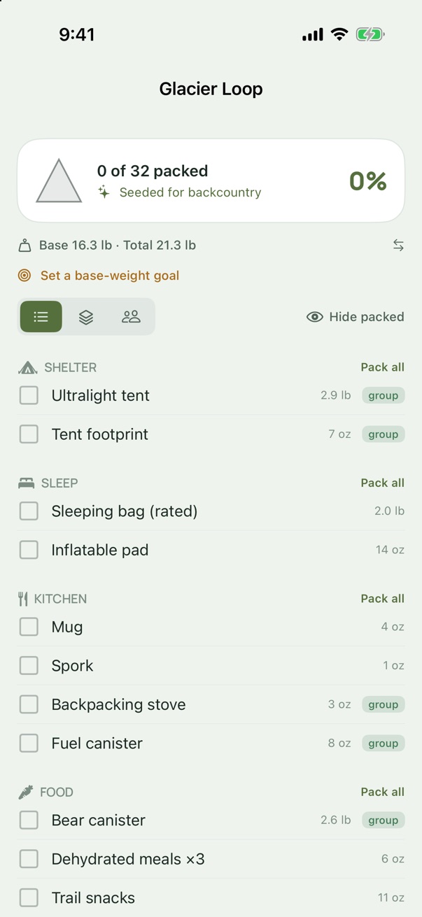 The packing checklist for Glacier Loop: 0 of 32 packed, seeded for backcountry, base and total weight, and gear grouped by shelter, sleep, kitchen and food.